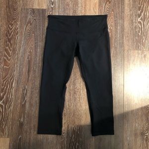 Lululemon crop